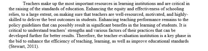 What do international best practices suggest should be established to ensure fair and effective teacher evaluation systems